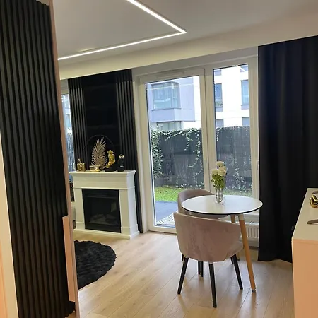 アパート Przystan Letnica グダニスク